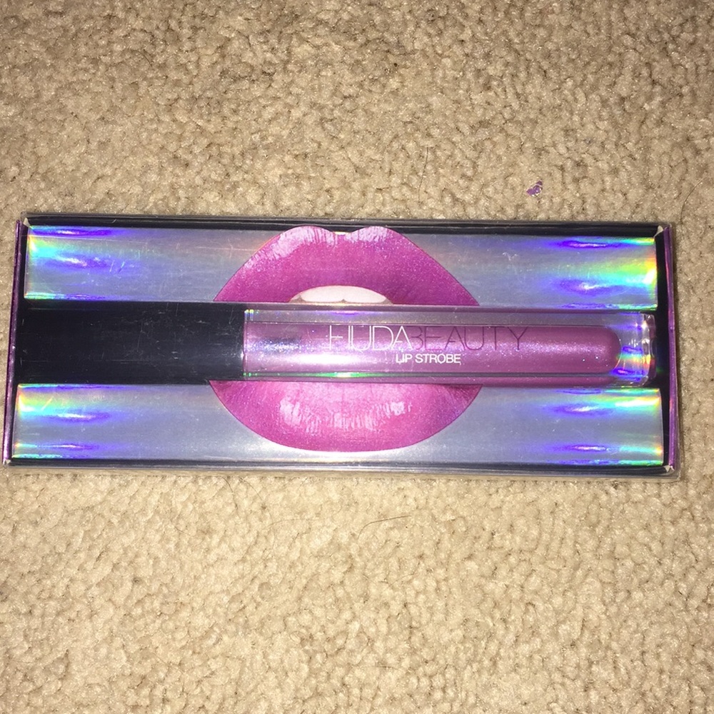 Huda Beauty Lip Strobe